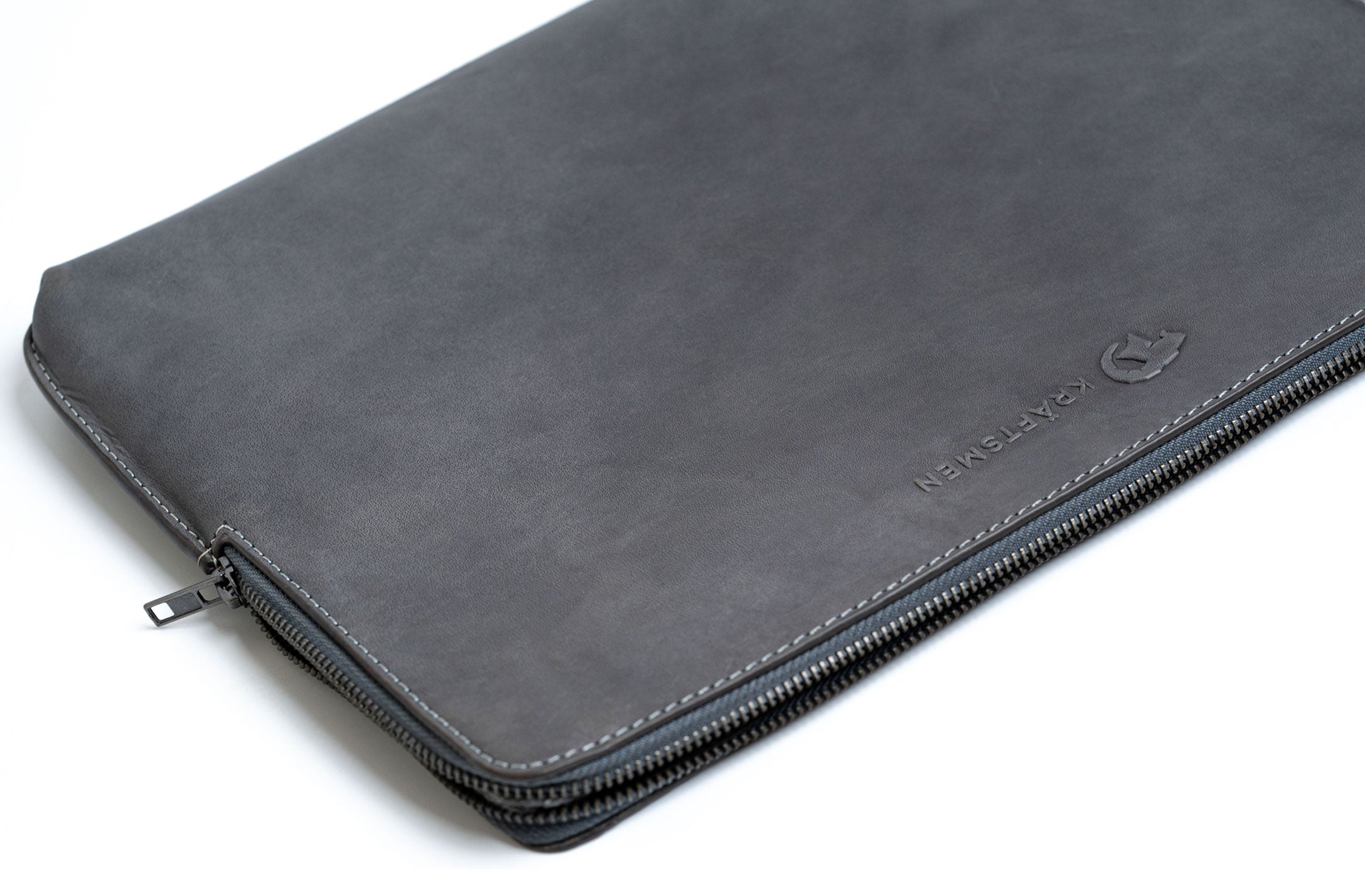 macbook-air-leather-sleeve